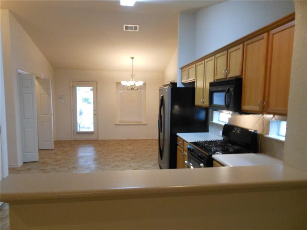 1405 Colorado Bend Dr - Photo 2 of 8