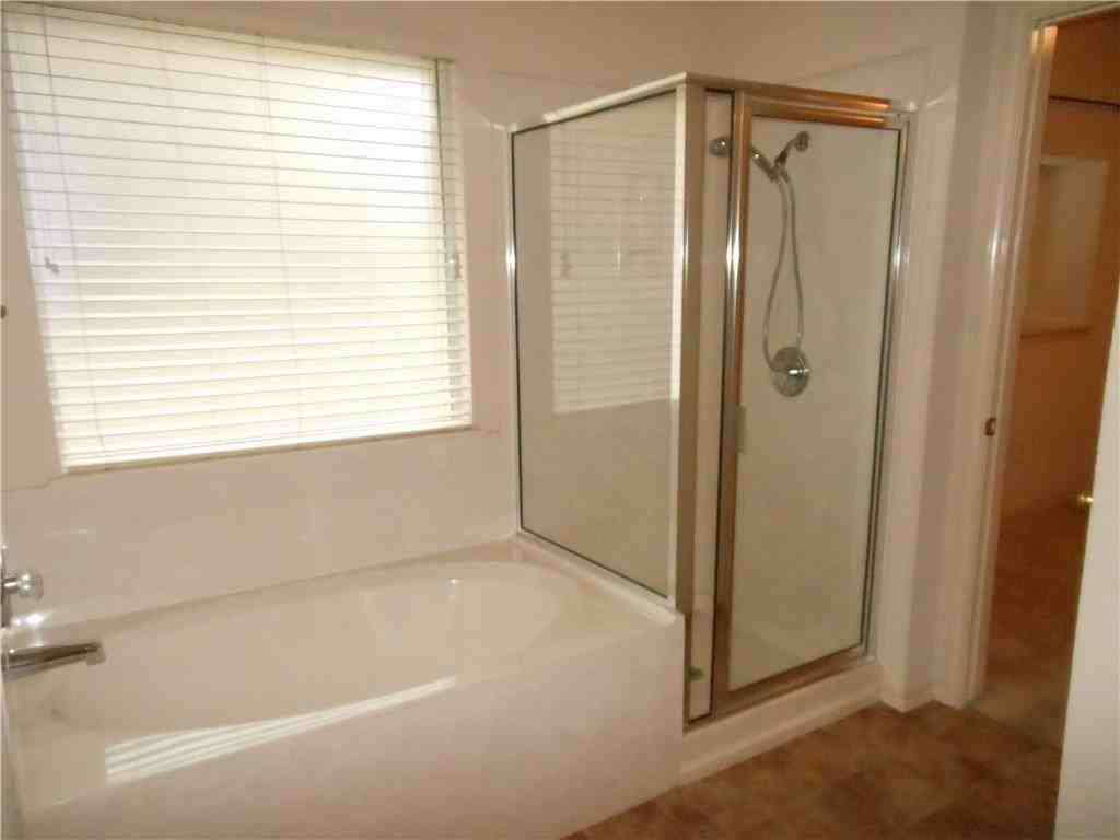 1405 Colorado Bend Dr - Photo 3 of 8