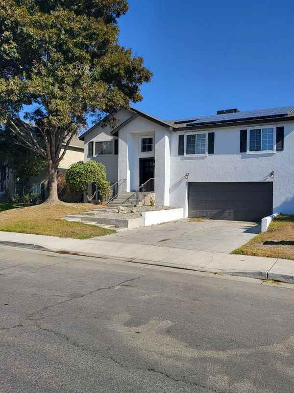 5114 Yellow Rose Ct - Photo 3 of 24