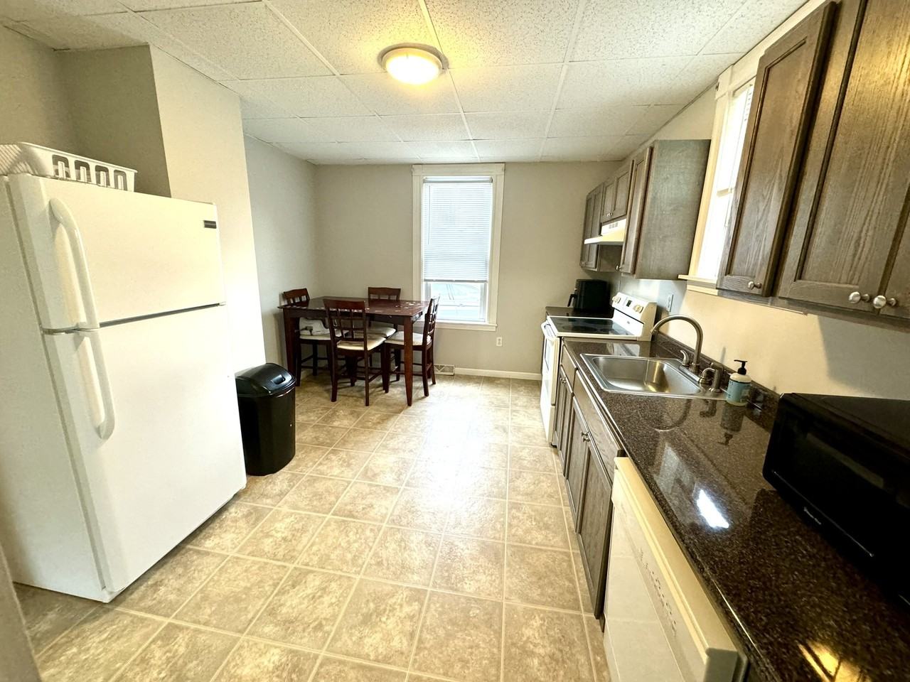 73 Stetson St #73 - Photo 4 of 16