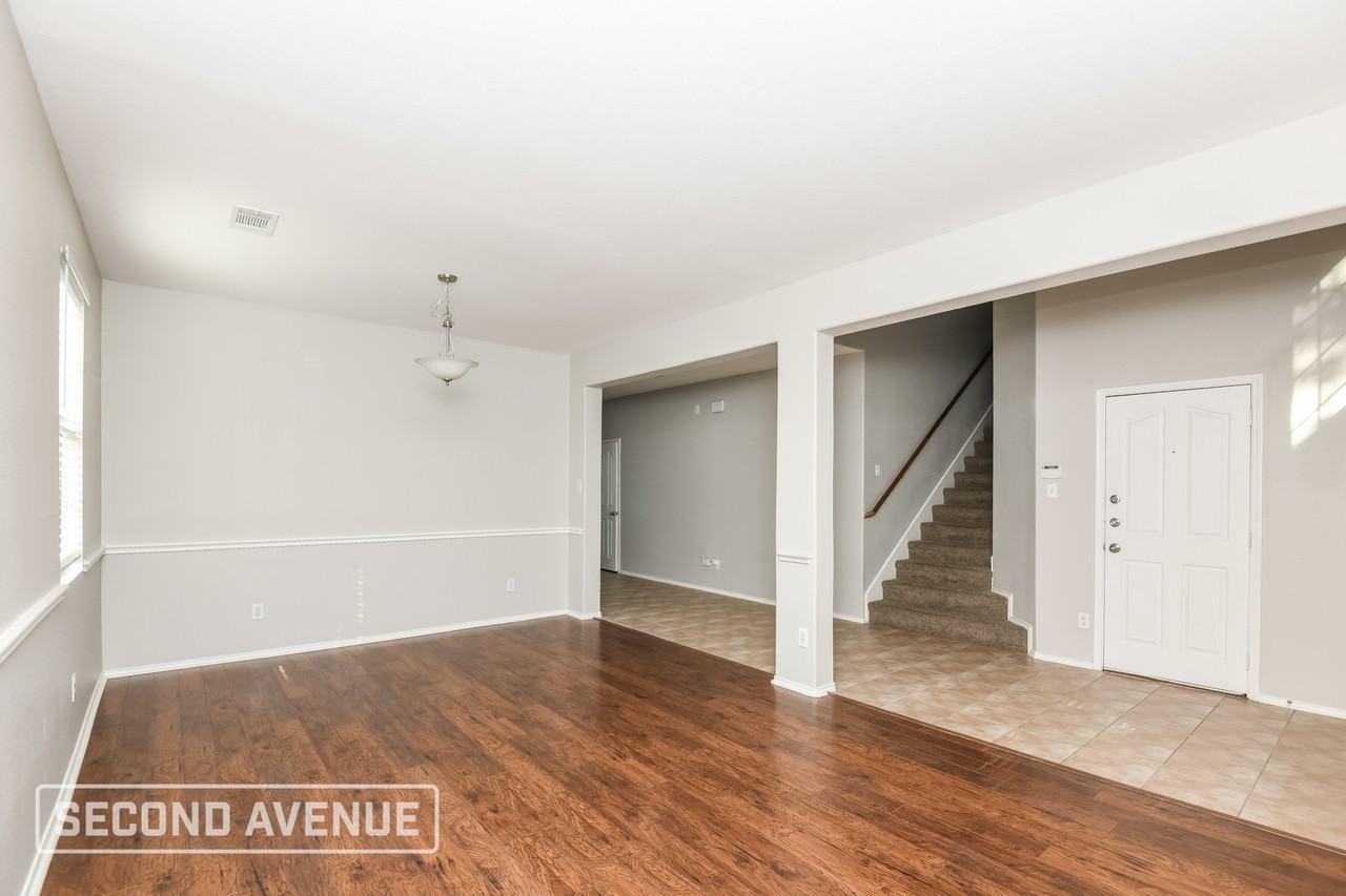 1140 Hickory Bend Ln - Photo 5 of 29