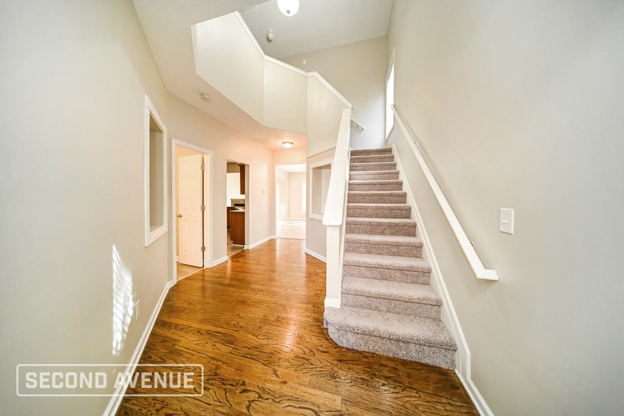 275 Highwind Way - Photo 7 of 27
