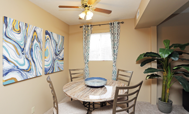 Fox Valley Apartments - Photo 6 of 12