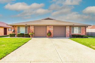 1005A Parkwood Dr - Photo 1 of 1