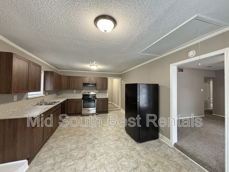 13307 Quail Bend Dr - Photo 3 of 8