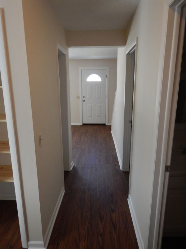 932 Dawn Ct - Photo 5 of 10