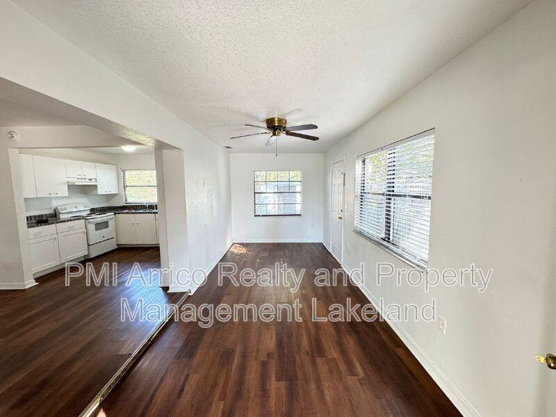 2240 Jungle St - Photo 2 of 13