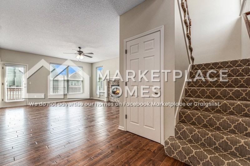 17683 W 156th St - Photo 3 of 29