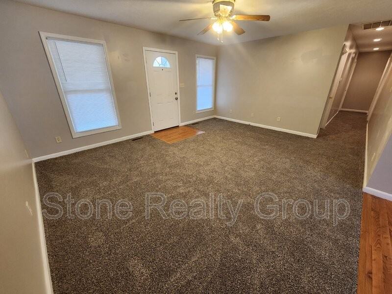 3026 S 8th St - Photo 3 of 15
