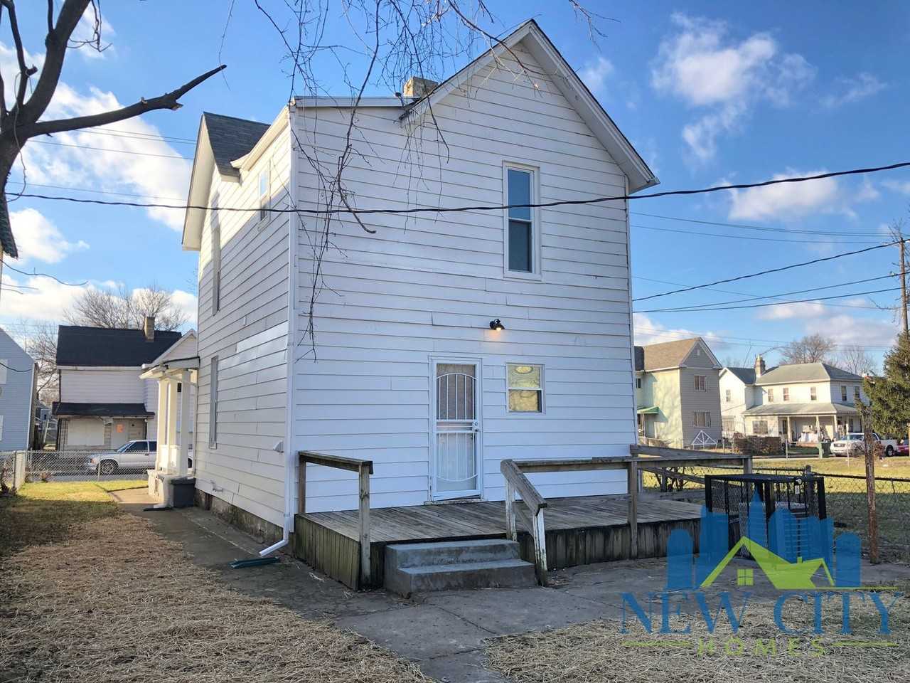76 Rodgers Ave - Photo 3 of 19