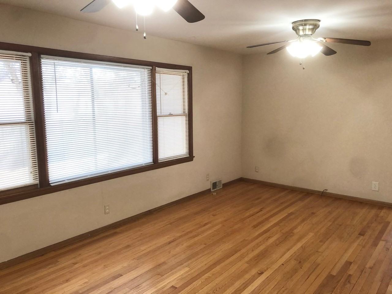 32 University Ct - Photo 6 of 13