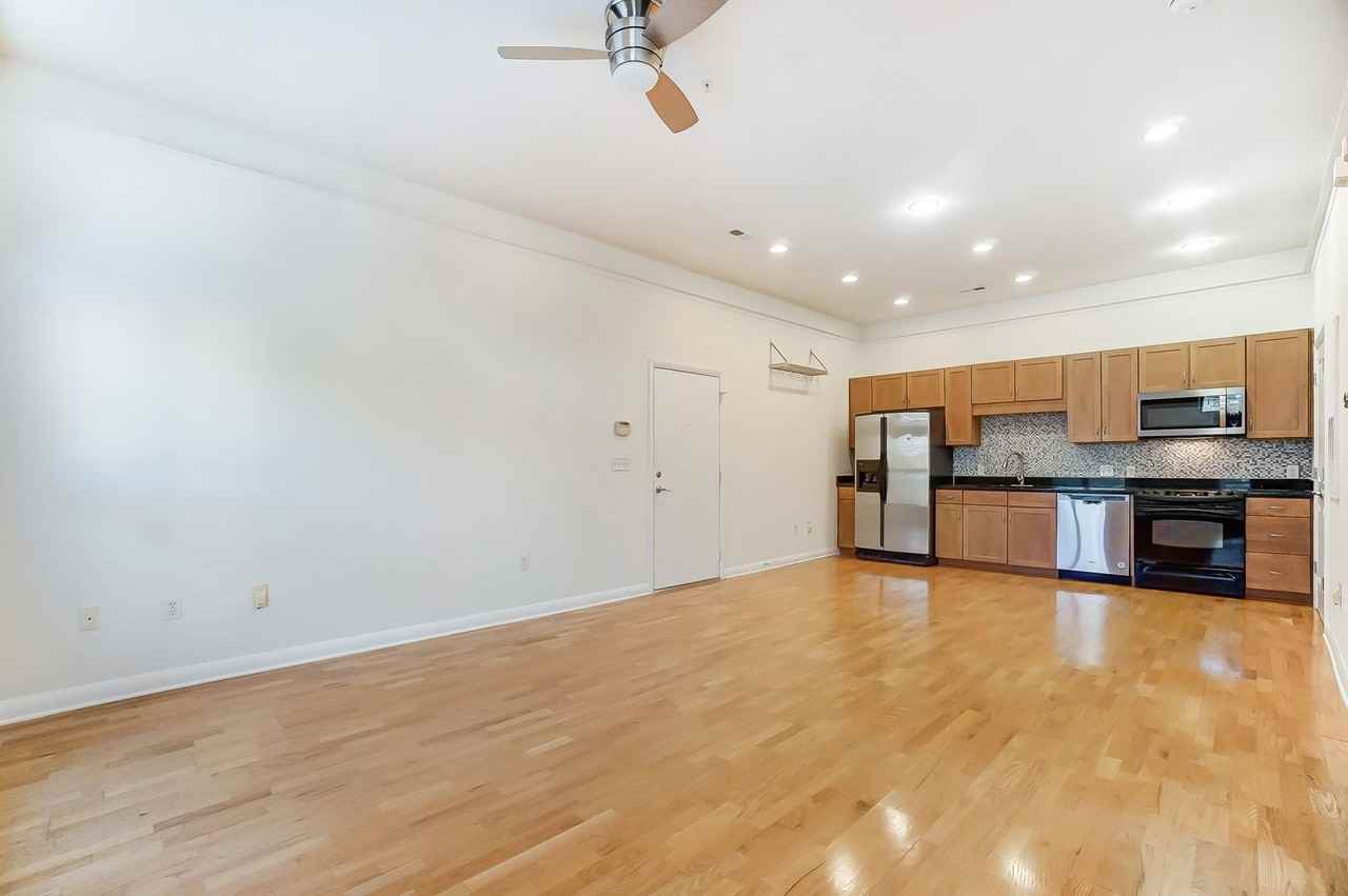 420 New Bern Station Ct - Photo 2 of 16
