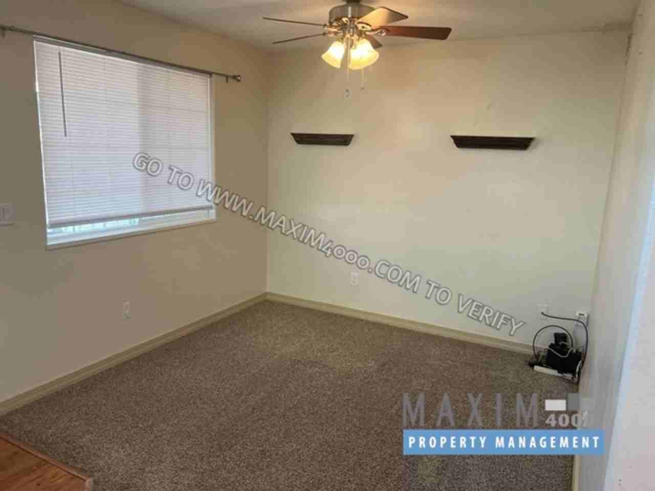 1151 Inverness Way - Photo 3 of 15