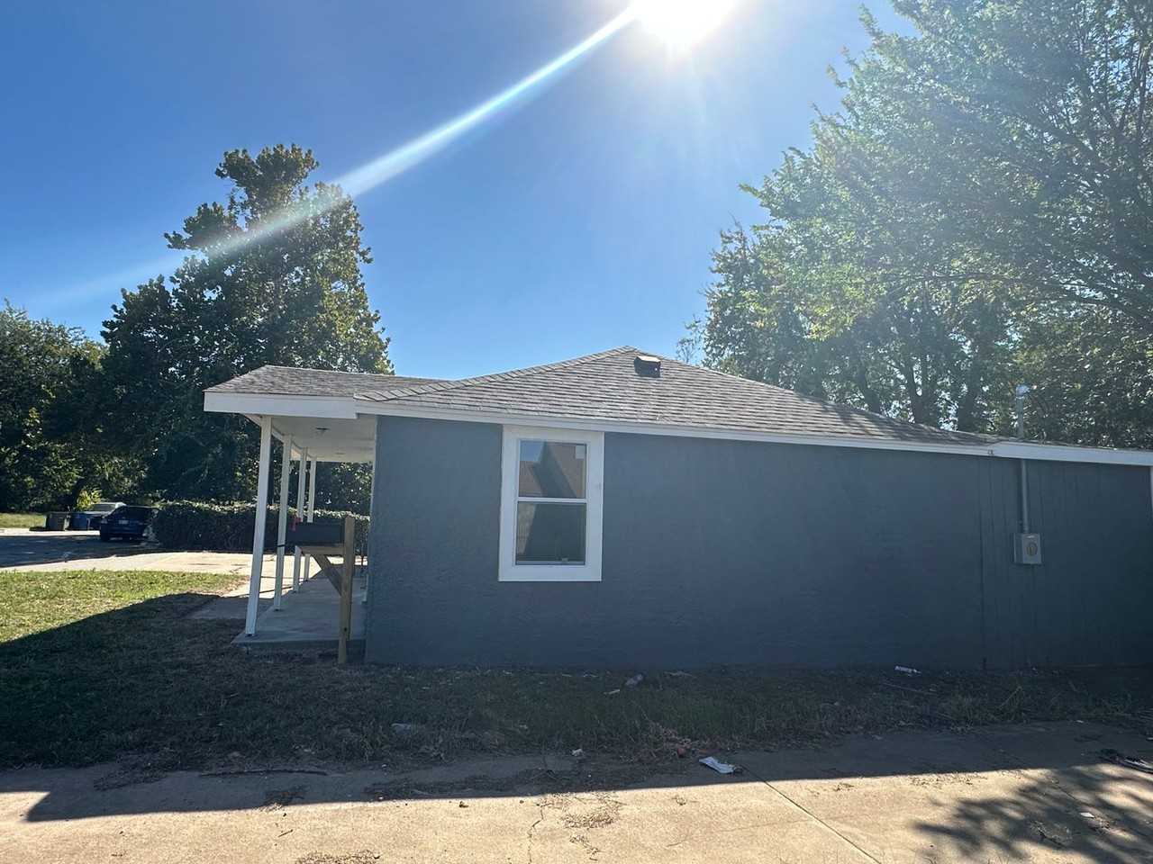 1414 N Braden Ave - Photo 4 of 16