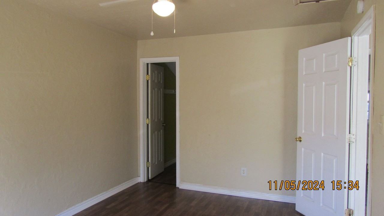 204 Sw 24th St - Photo 6 of 20