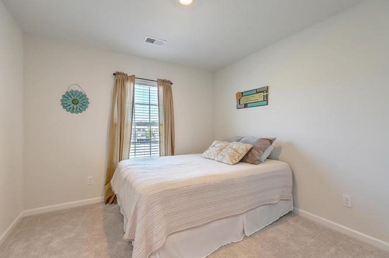 115 Sequoia Ln - Photo 2 of 38