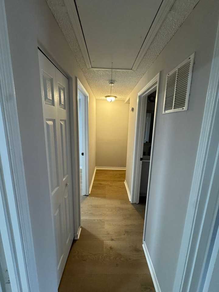 181 Logan St - Photo 6 of 14