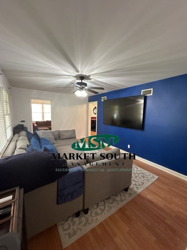 319 Sharondale Rd - Photo 5 of 25