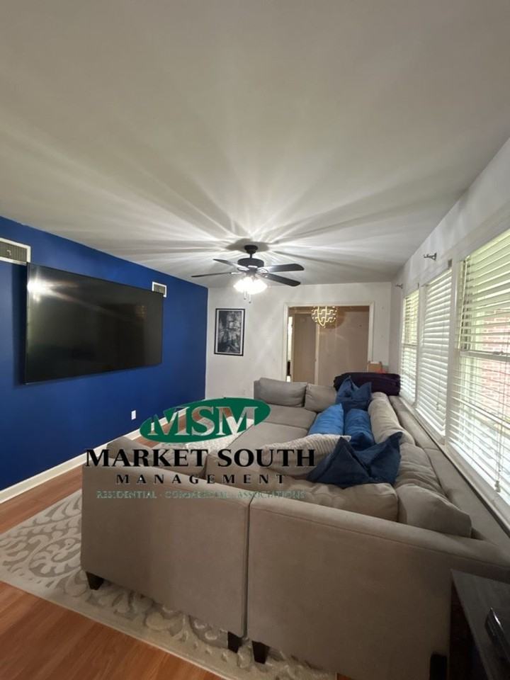 319 Sharondale Rd - Photo 6 of 25