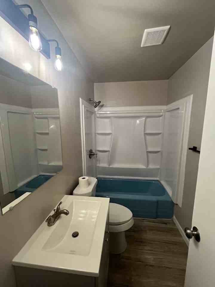 5249 Encino Rd - Photo 6 of 9