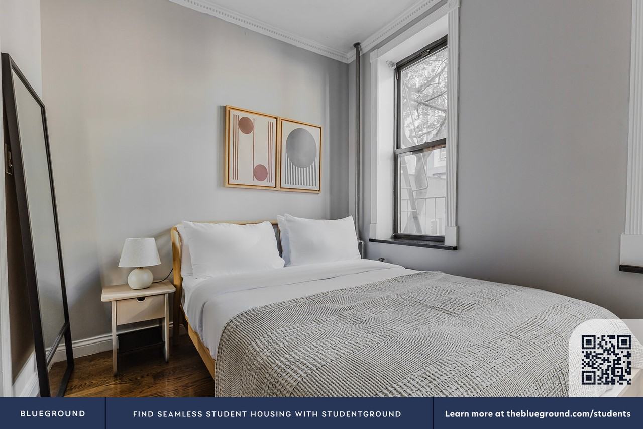 325 E 5th St #1647 - Photo 7 of 16