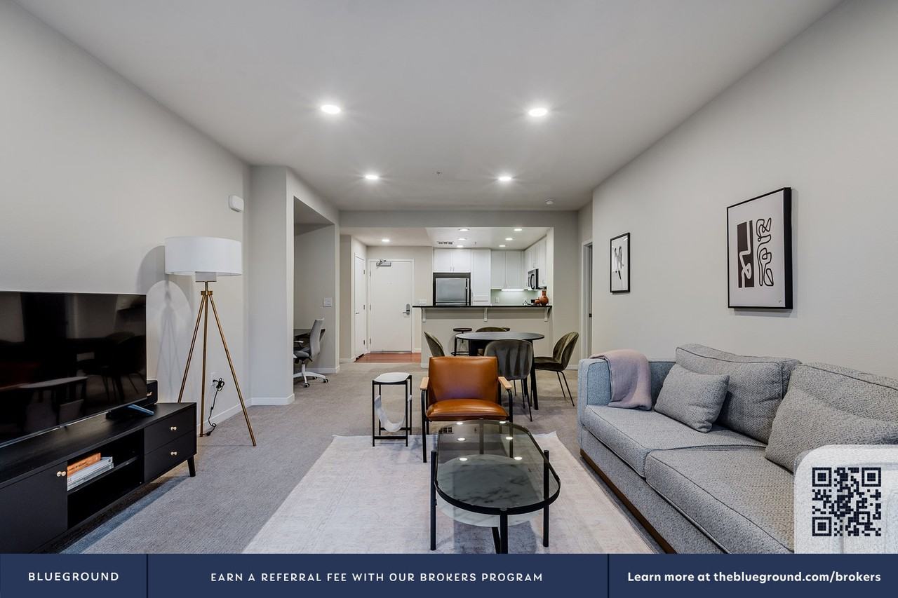 550 Moreland Way - Photo 5 of 36