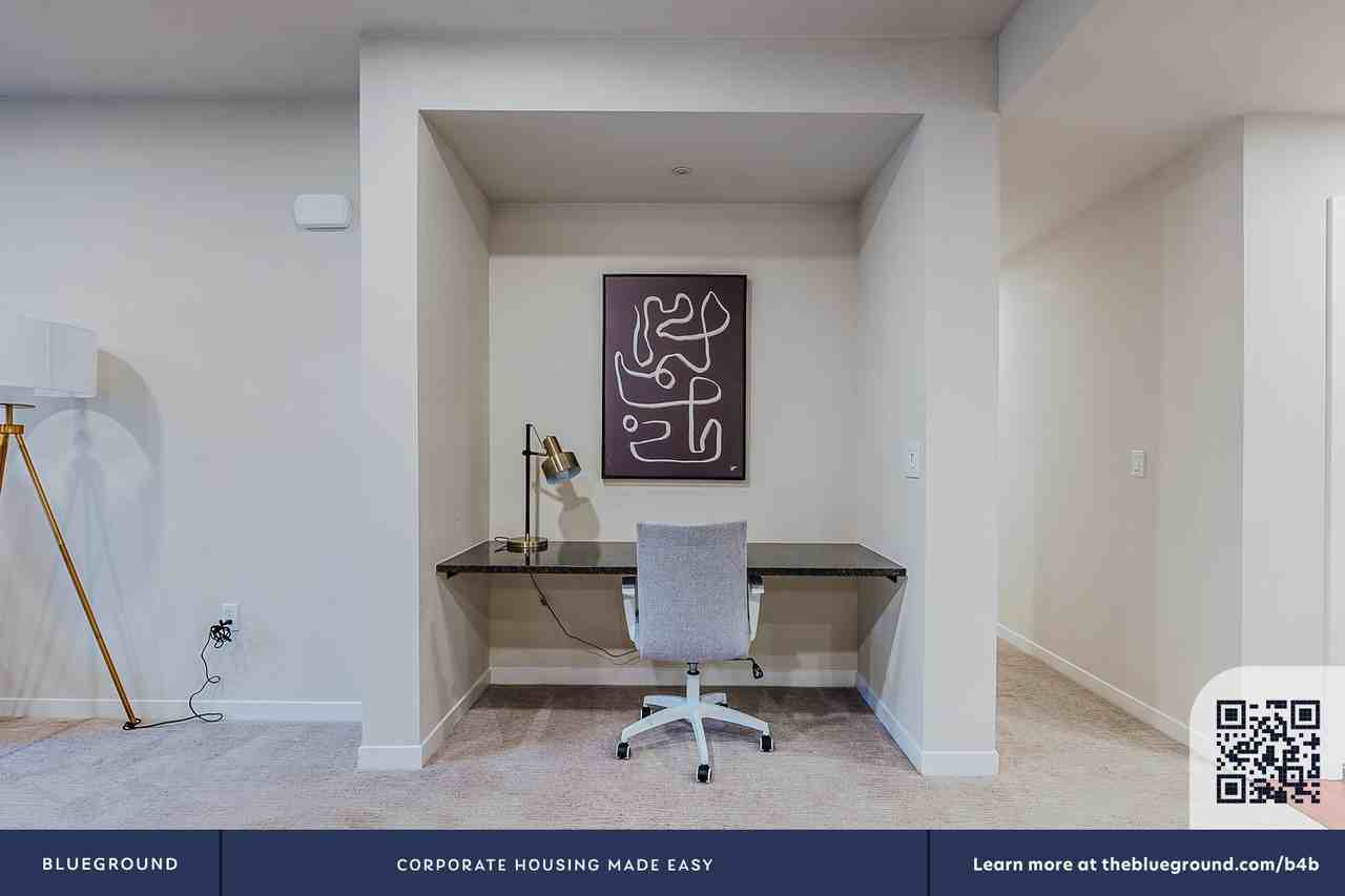 550 Moreland Way - Photo 6 of 36