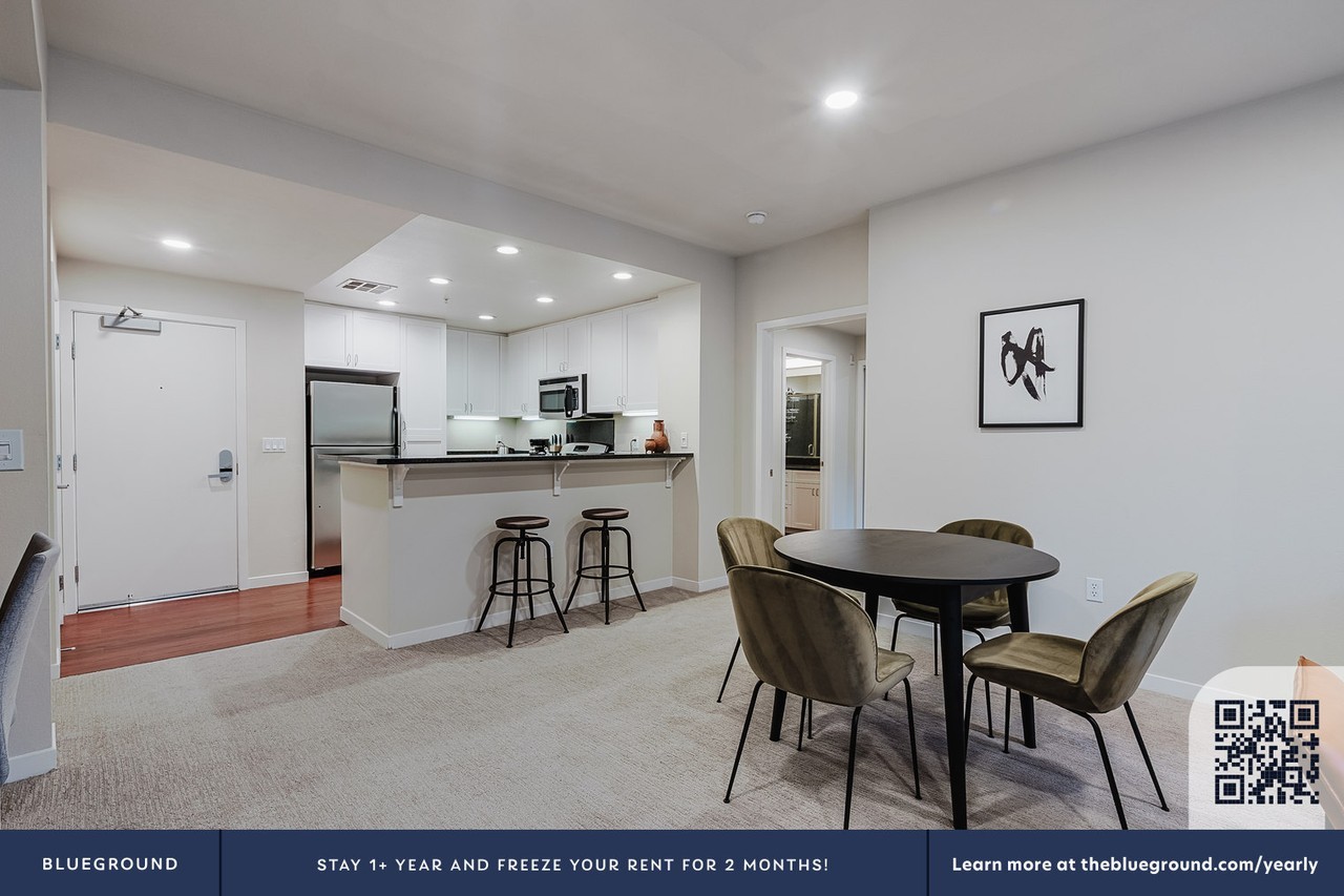 550 Moreland Way - Photo 7 of 35