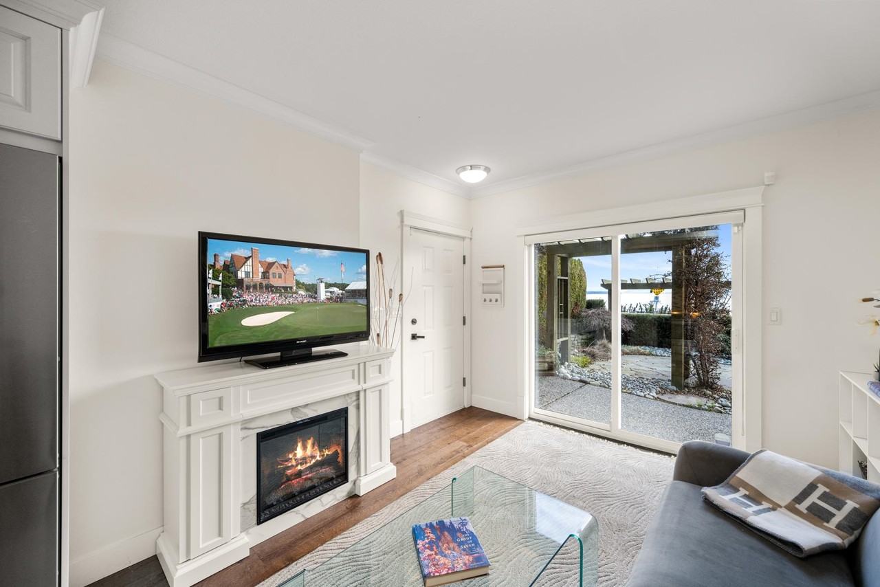 13289 12B Avenue - Photo 3 of 5