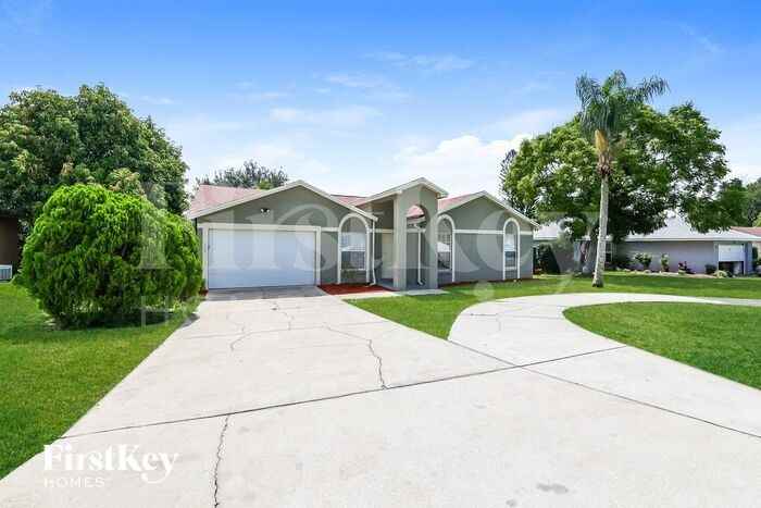 1005 Edmund Ave - Photo 2 of 15