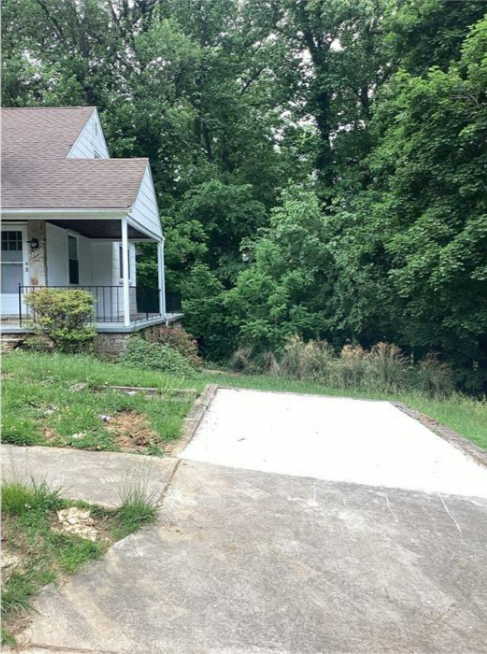 2299 Southland Rd - Photo 2 of 16