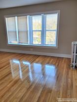 5662 N Ridge Ave #2B - Photo 1 of 1