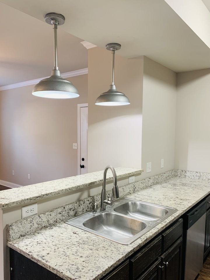 105 Riverwood Ave #C101 - Photo 5 of 11