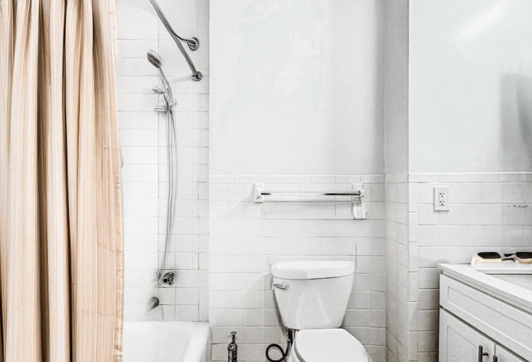 201 East 84th Street #1C - Photo 4 of 4