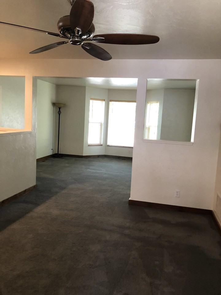 1766 Stockton Rd - Photo 2 of 11