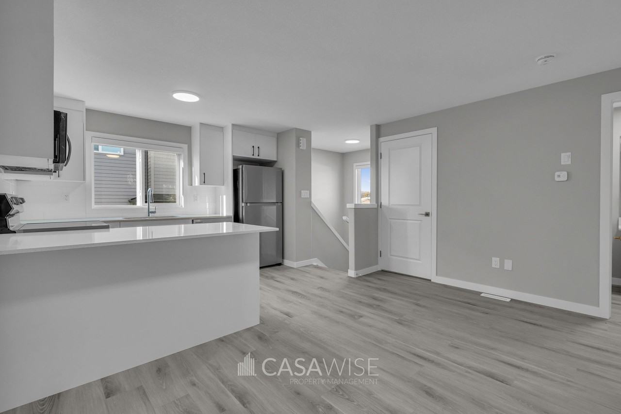 13541 70 St Nw #GS - Photo 5 of 18