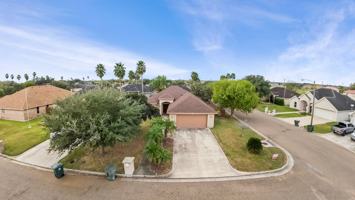 featured image of 610 Violet Ln