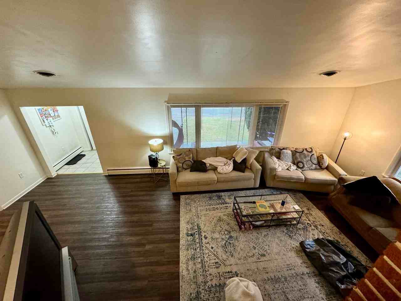 615 Progress St Ne - Photo 6 of 24
