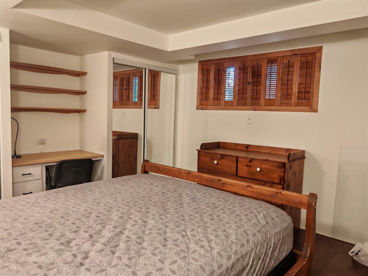 196 Montée Sagala - Photo 4 of 9