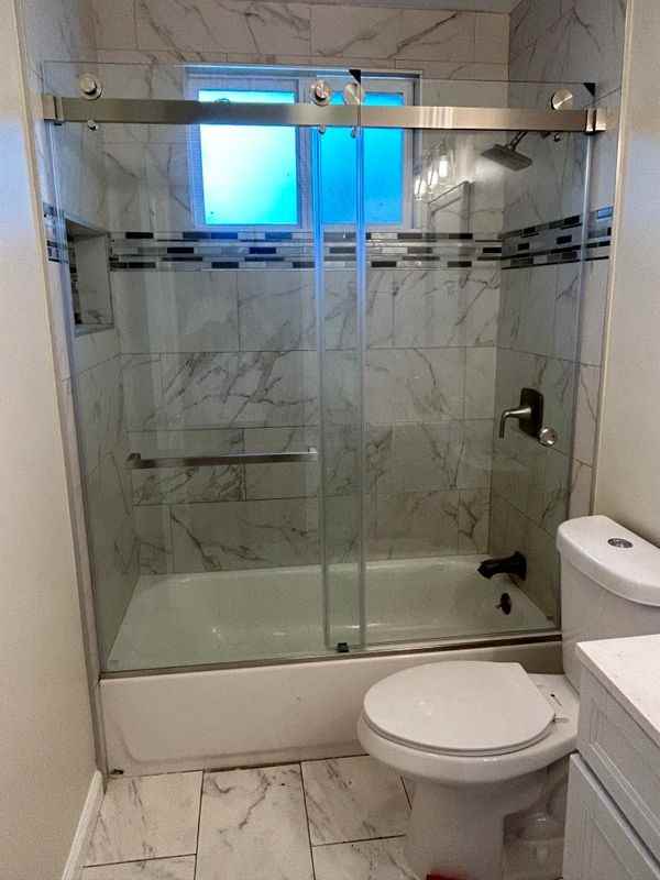 6667 Hammond Ave - Photo 5 of 9