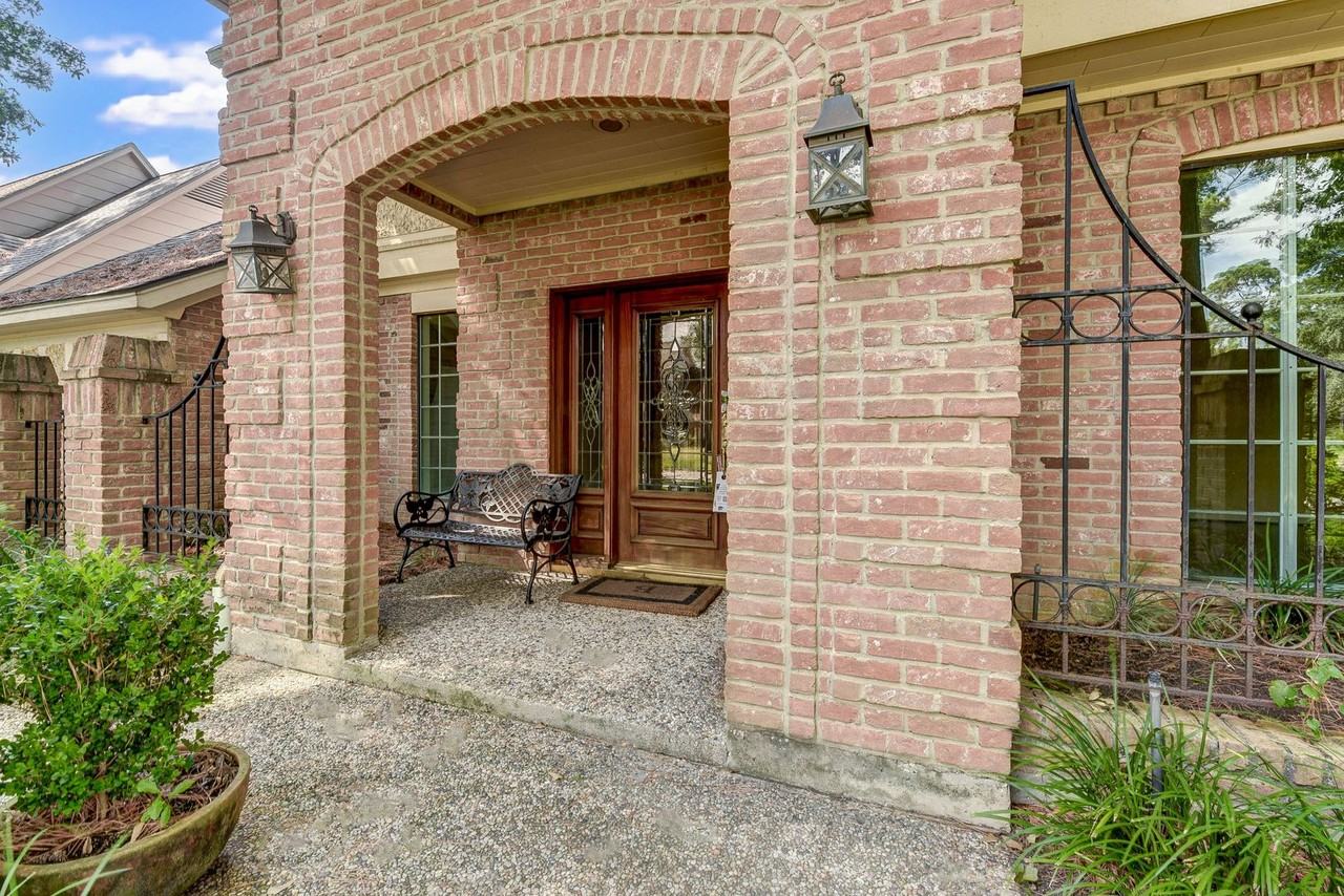 5502 Fountainbridge Ln - Photo 2 of 50