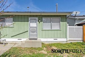 featured image of 615 Dearborn St