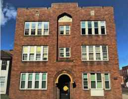 featured image of 215 11th St