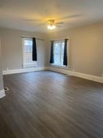 featured image of 117 W Main St