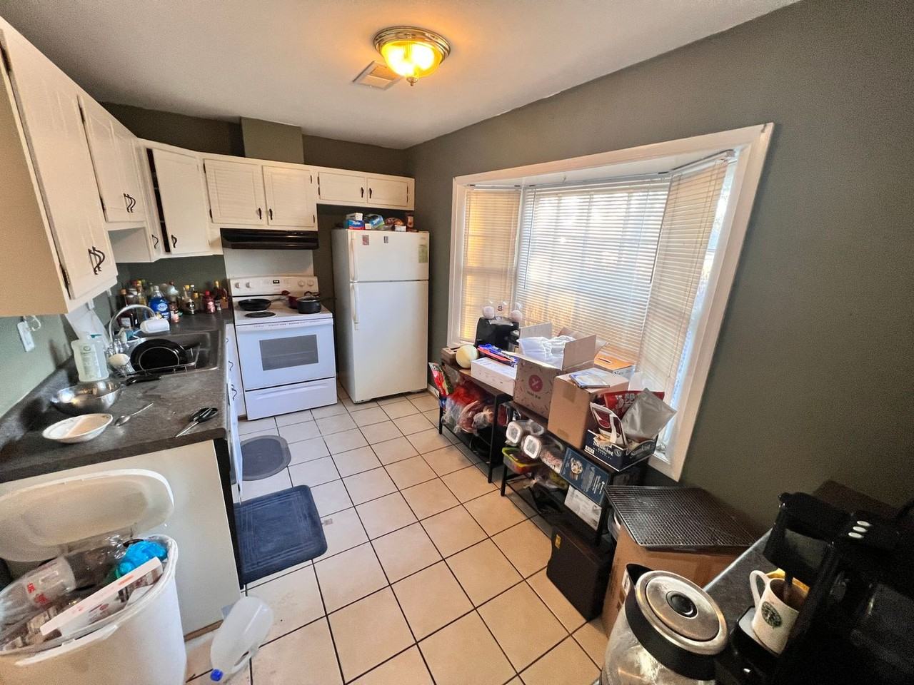 2702 Newton Ct - Photo 4 of 6