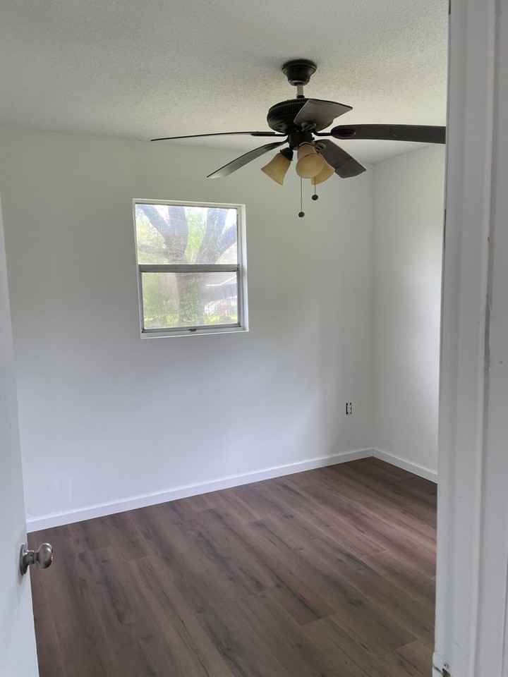 2351 Chaires Cross Rd - Photo 5 of 7