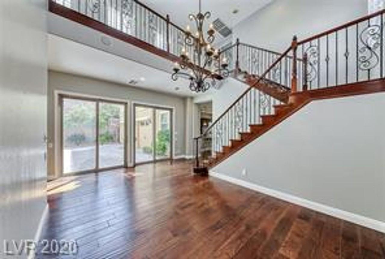 2729 Marie Antoinette St - Photo 5 of 30