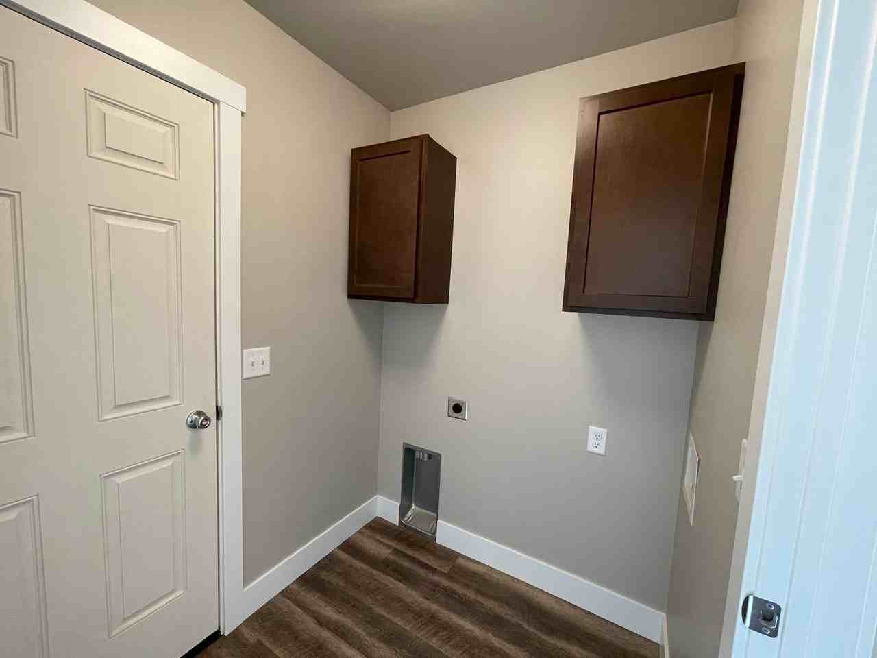 2111 Morocco Dr - Photo 7 of 14