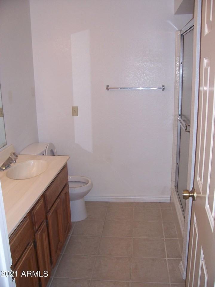 170 E Guadalupe Rd #27 - Photo 7 of 10