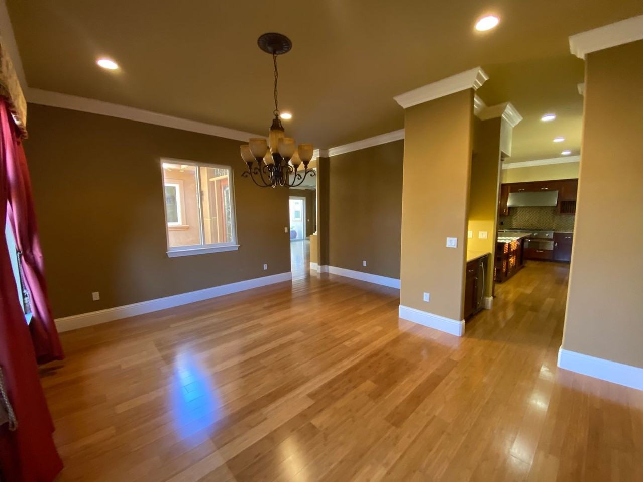 661 Arlene Ct - Photo 7 of 32